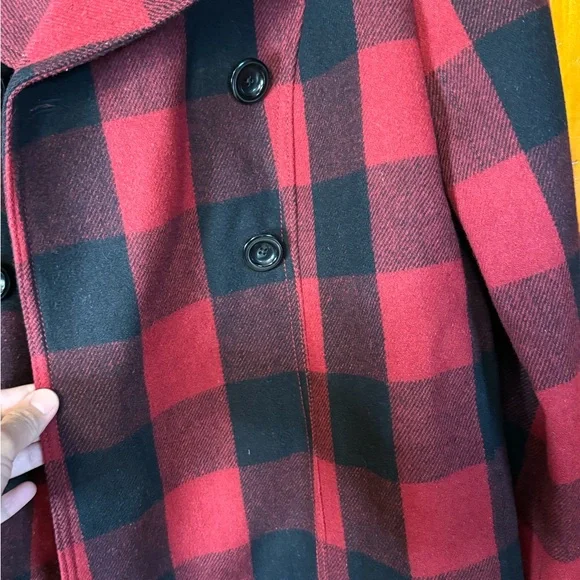 GAP‎ Women's Checkered Pea Coat in Red and Black - Picture 3 of 12